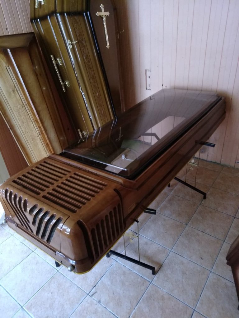 Frigider mortuar